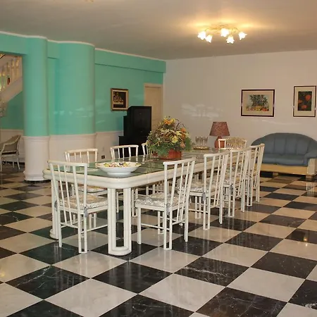Palazzo Scavone *